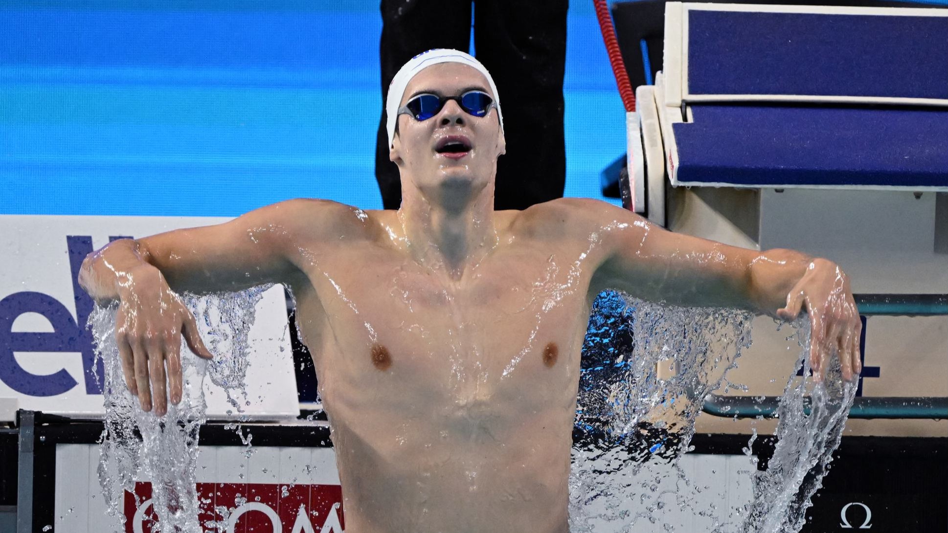 Kós Hubert 100 méter háton is világcsúcsot úszott